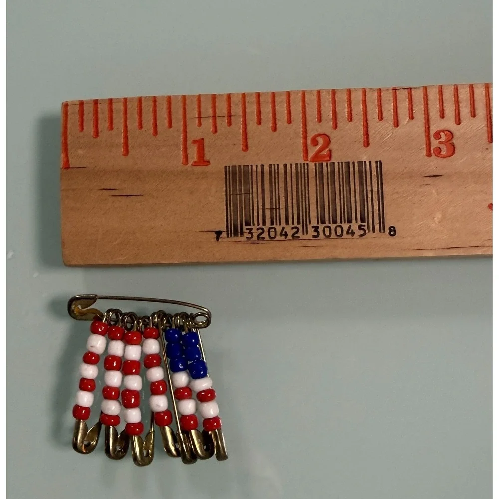 VTG Handmade Beaded USA American‎ Flag Pin Brooch